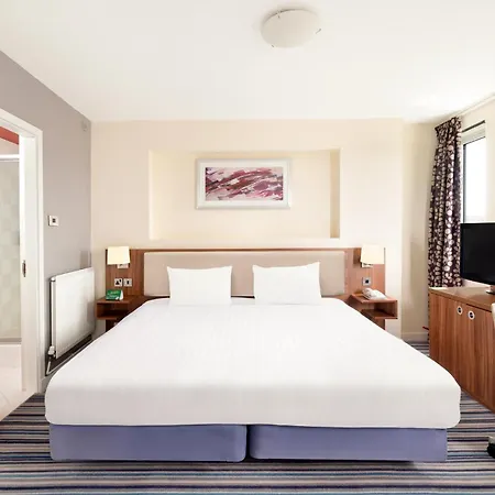 Holiday Inn Leeds Brighouse By Ihg Exterior photo