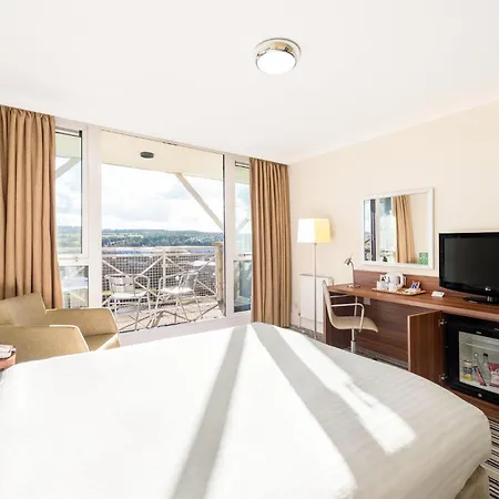 Holiday Inn Leeds Brighouse By Ihg Exterior photo