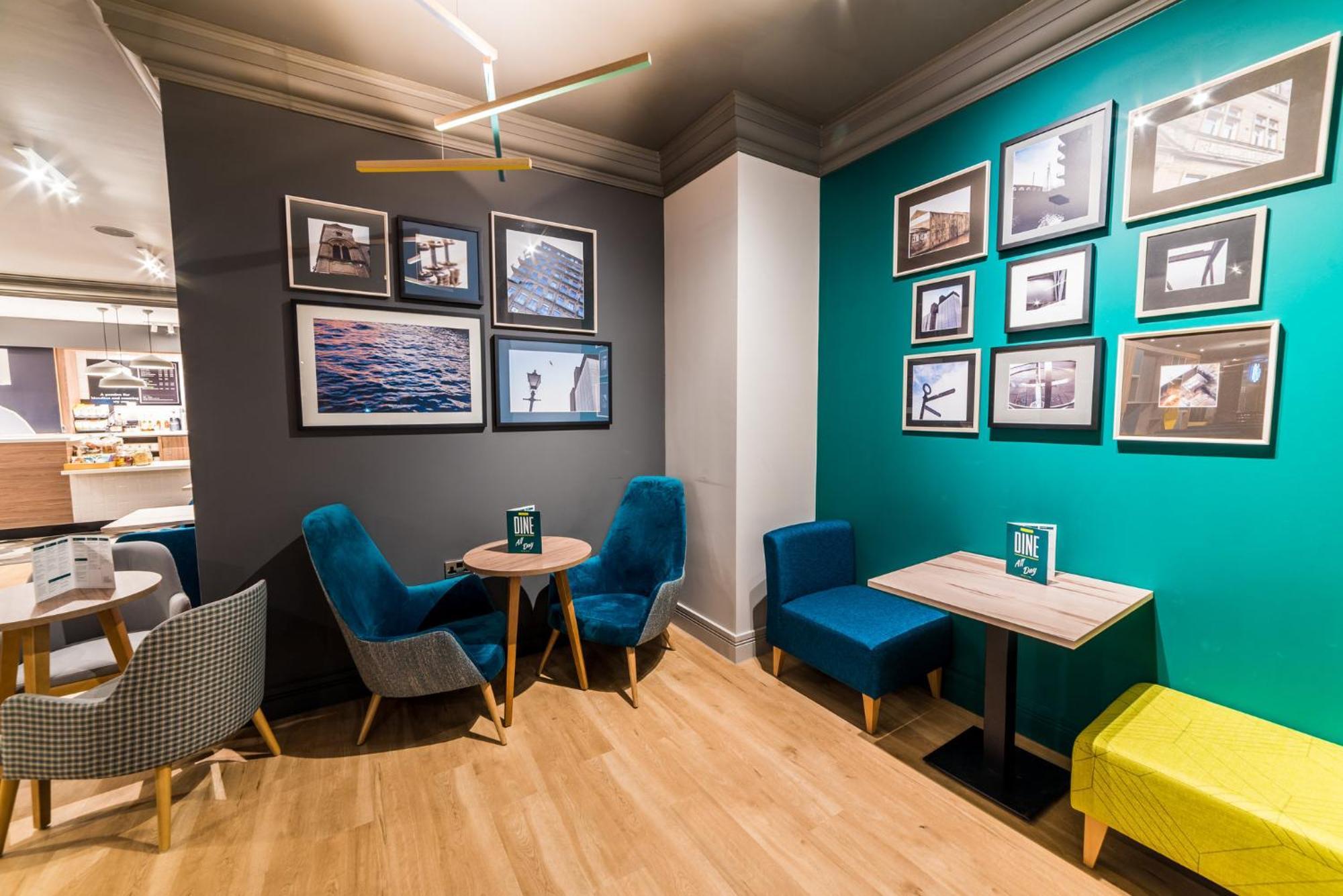 Hotel Leeds By Ihg 4*