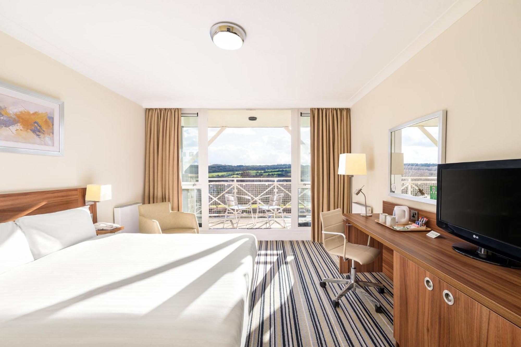 Hotel Leeds By Ihg Brighouse