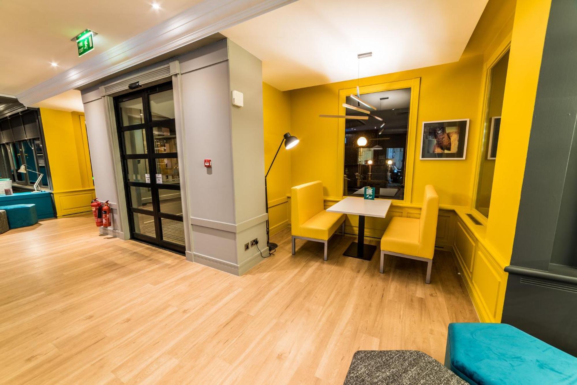 Leeds By Ihg Hotel