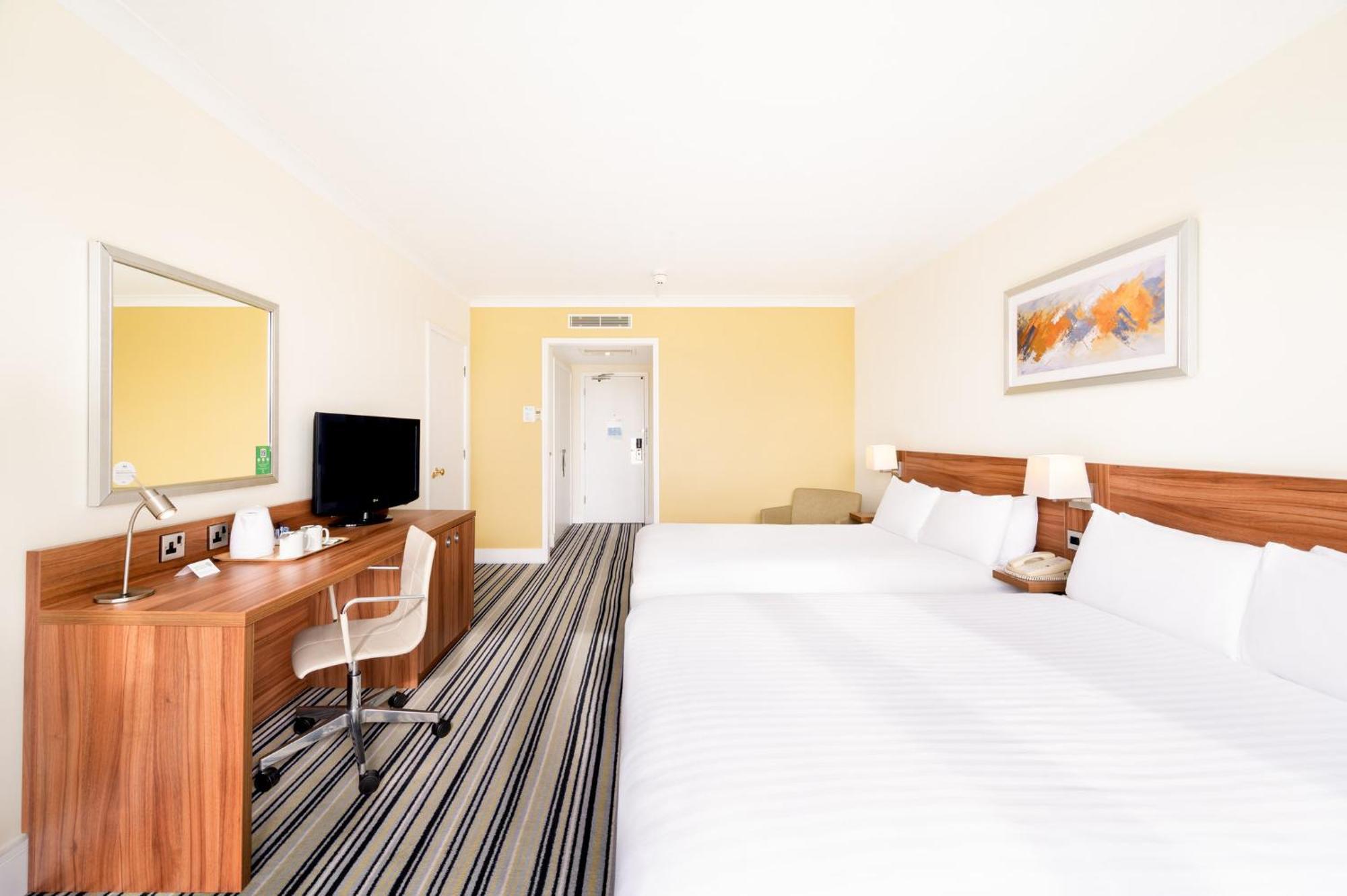 Leeds By Ihg Brighouse